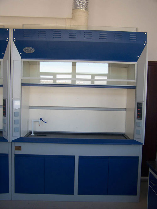 實驗室通風(fēng)柜（標(biāo)準(zhǔn)型、補風(fēng)型、聯(lián)體型、桌上型、落地式、不銹鋼通風(fēng)柜）