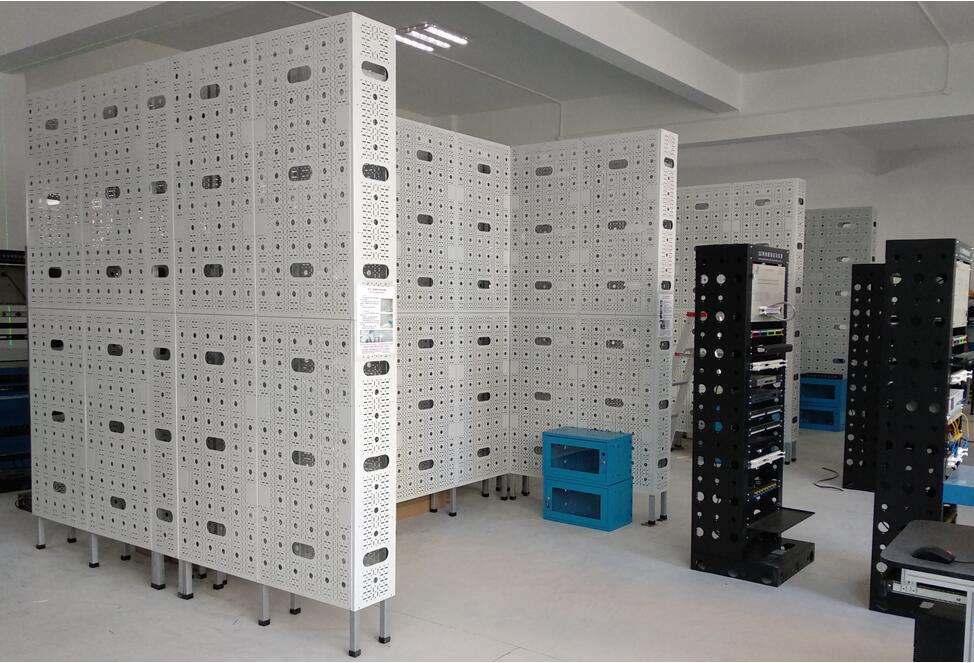 LG-LIT01型 IT工程技術(shù)實(shí)訓(xùn)平臺