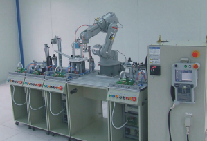 1+X工業(yè)機(jī)器人應(yīng)用編程實(shí)訓(xùn)系統(tǒng)