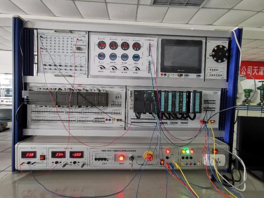 中海油PLC綜合實(shí)訓(xùn)平臺(tái)